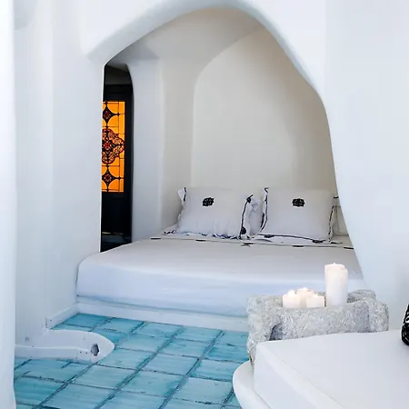 Blue Angel Fira (Santorini)