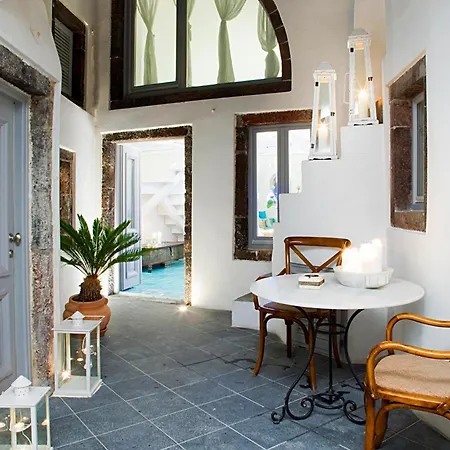 Villa Blue Angel Fira (Santorini)